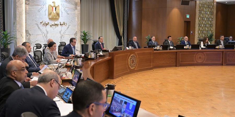 القومية للأنفاق تتعاقد مع دي بي السويدي لإدارة وتشغيل شبكة القطار الكهربائي السريع
